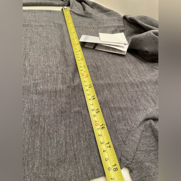 Max Mara Saluto Virgin Wool Turtleneck Top Sweater L - Picture 15 of 16